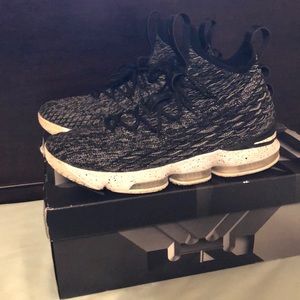 Lebron 15 Men’s